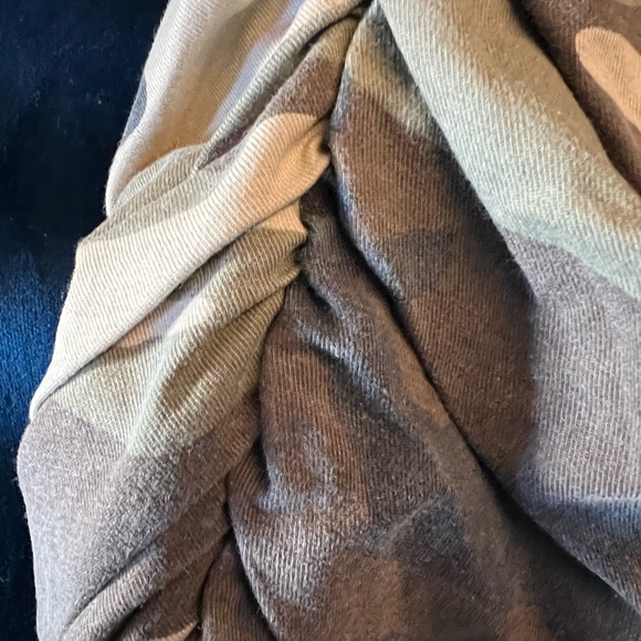 Camouflage Jeans by Viggos! - Picture 9 of 9